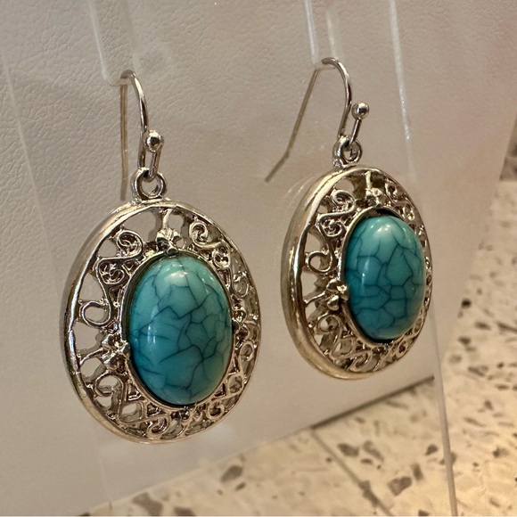 Turquoise color jewelry set (3pc) - Picture 6 of 7